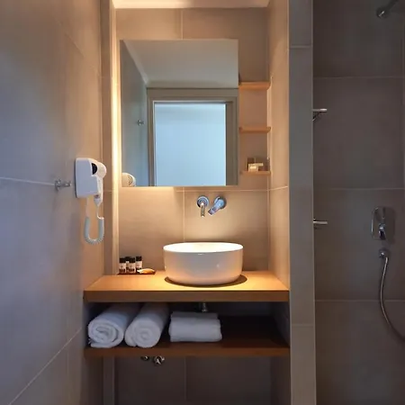 Appart hôtel Dionysus Suites *