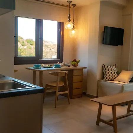 Dionysus Suites Appart hôtel *