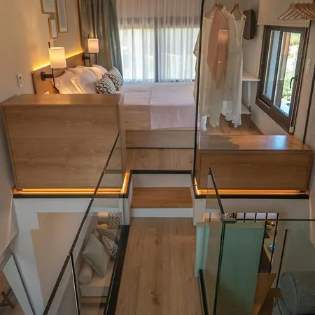 Dionysus Suites Ierissos