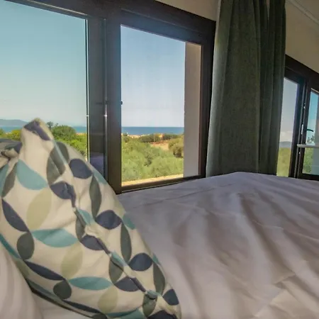 Dionysus Suites * Ierissos