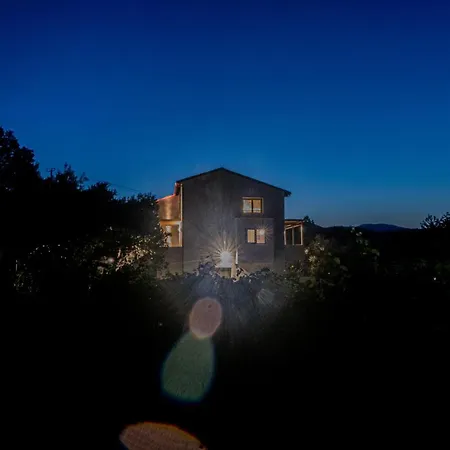 Dionysus Suites Appart hôtel Ierissos