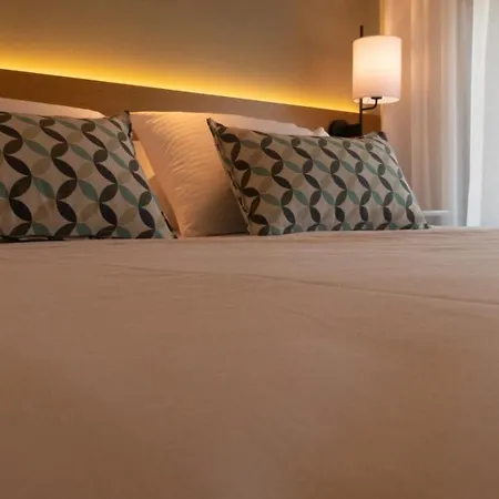 Aparthotel Dionysus Suites